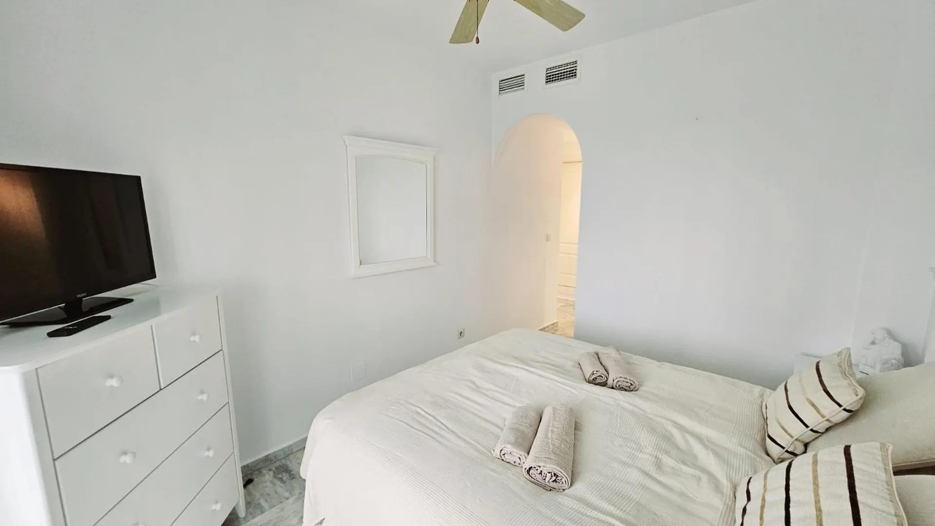 Zafir Apartment With 2 Bedroom And Private Garden Malaga Spain