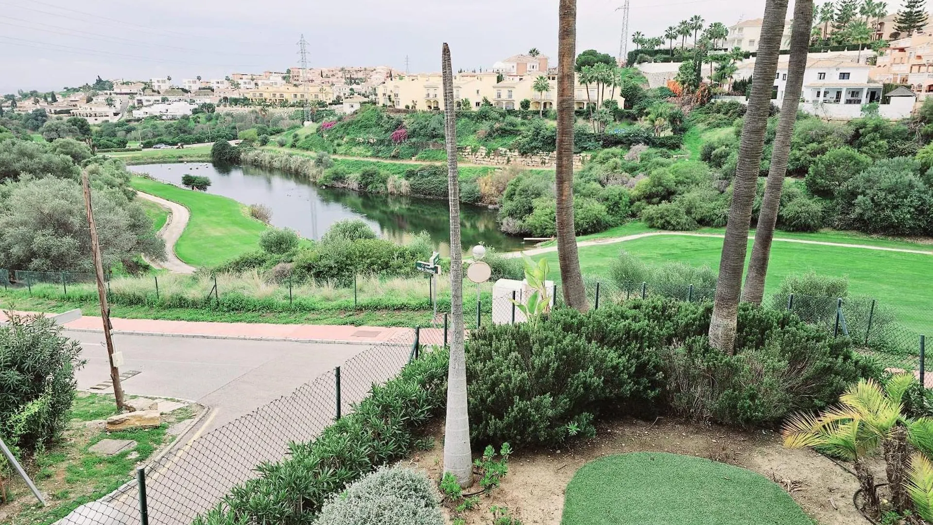 Zafir Apartment With 2 Bedroom And Private Garden Malaga
