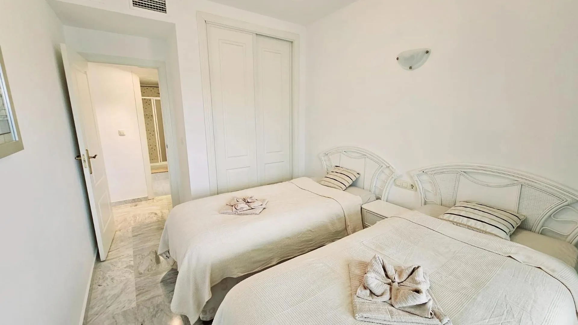 Zafir Apartment With 2 Bedroom And Private Garden Malaga Spain